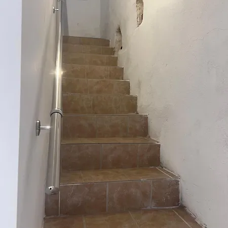 La Maison Perrin Nyaraló Aigues-Mortes