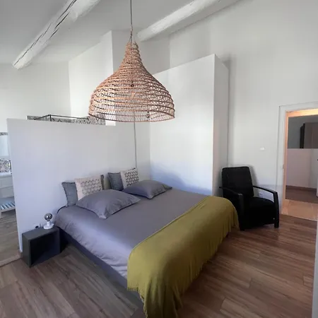 La Maison Perrin Aigues-Mortes