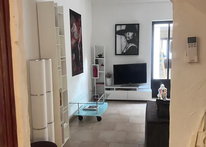 La Maison Perrin * Aigues-Mortes